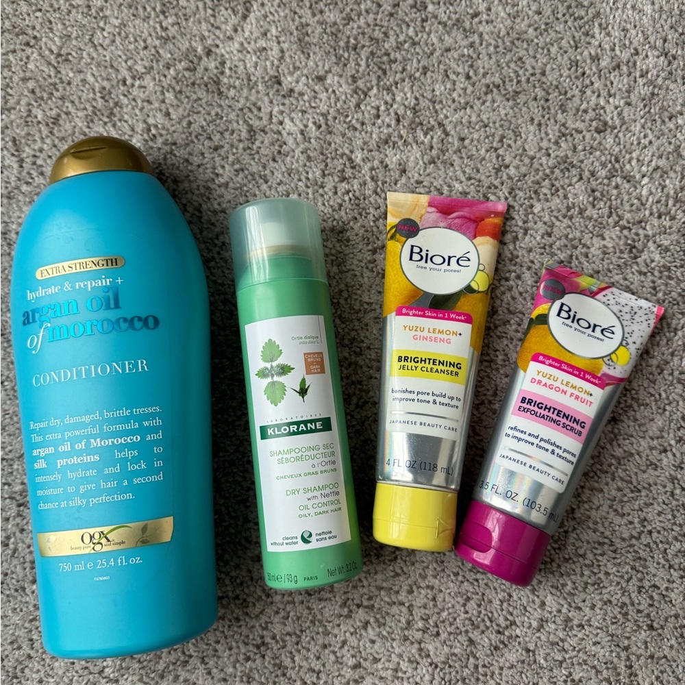 Shampoo and Skincare Set
